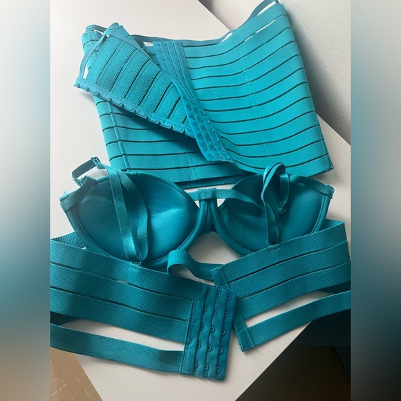 ❤️⭐️NWOT Light blue Lingerie set 😃🌺 - Picture 2 of 3